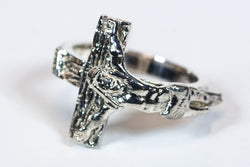 Crucifix Ring - FN0518SS