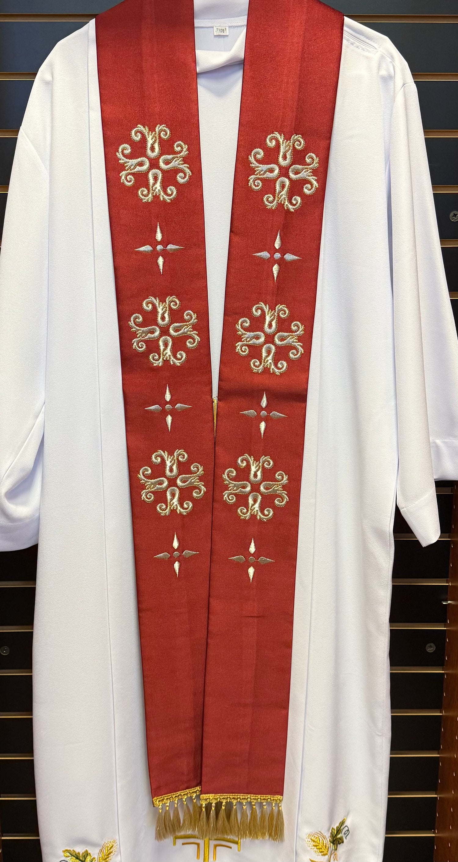Ornate Priest Stole Maroon With Gold Tassels- SO493 STOLE MA