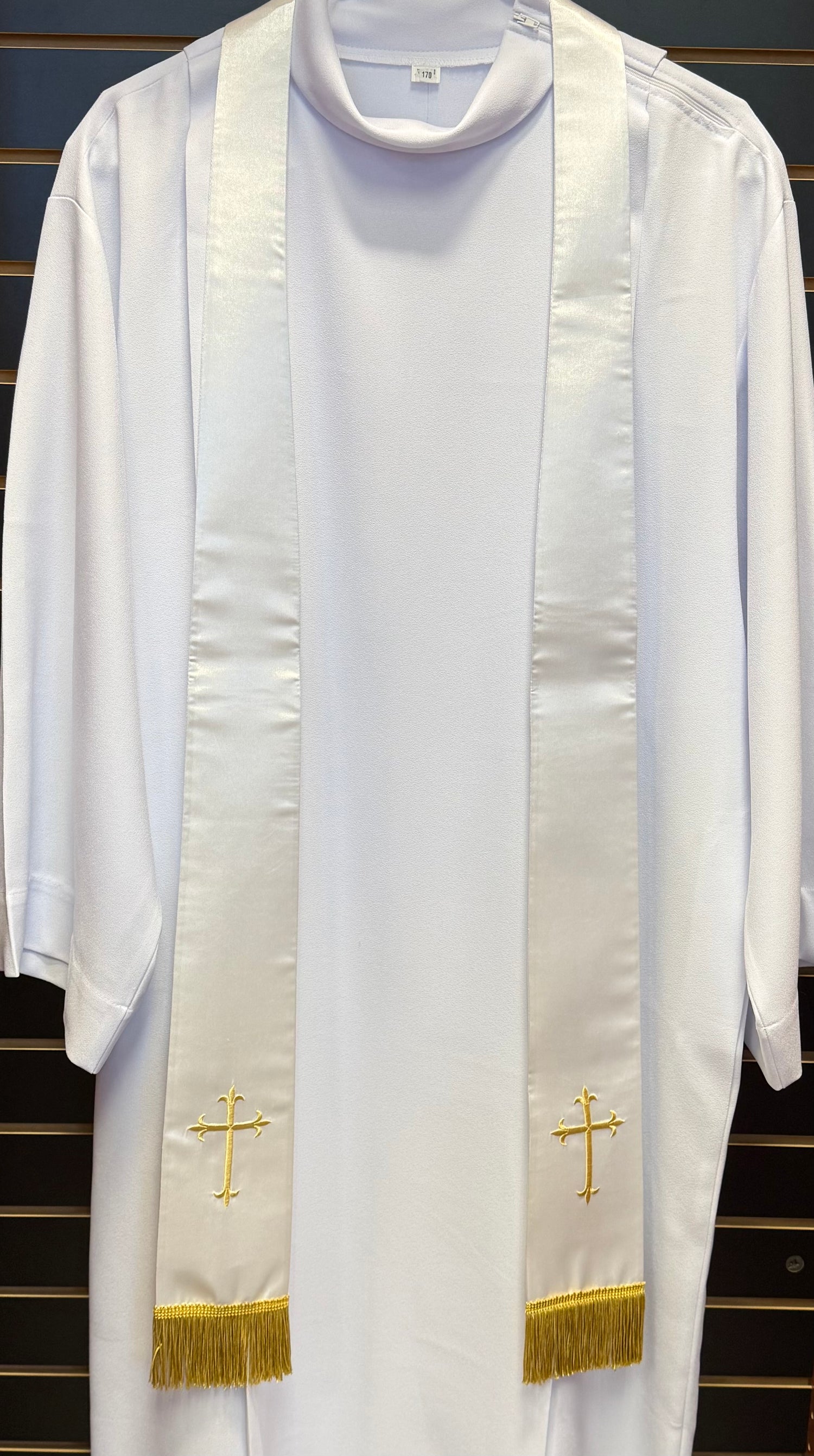 White Overlay Stole With Gold Latin Cross - VQNS4W