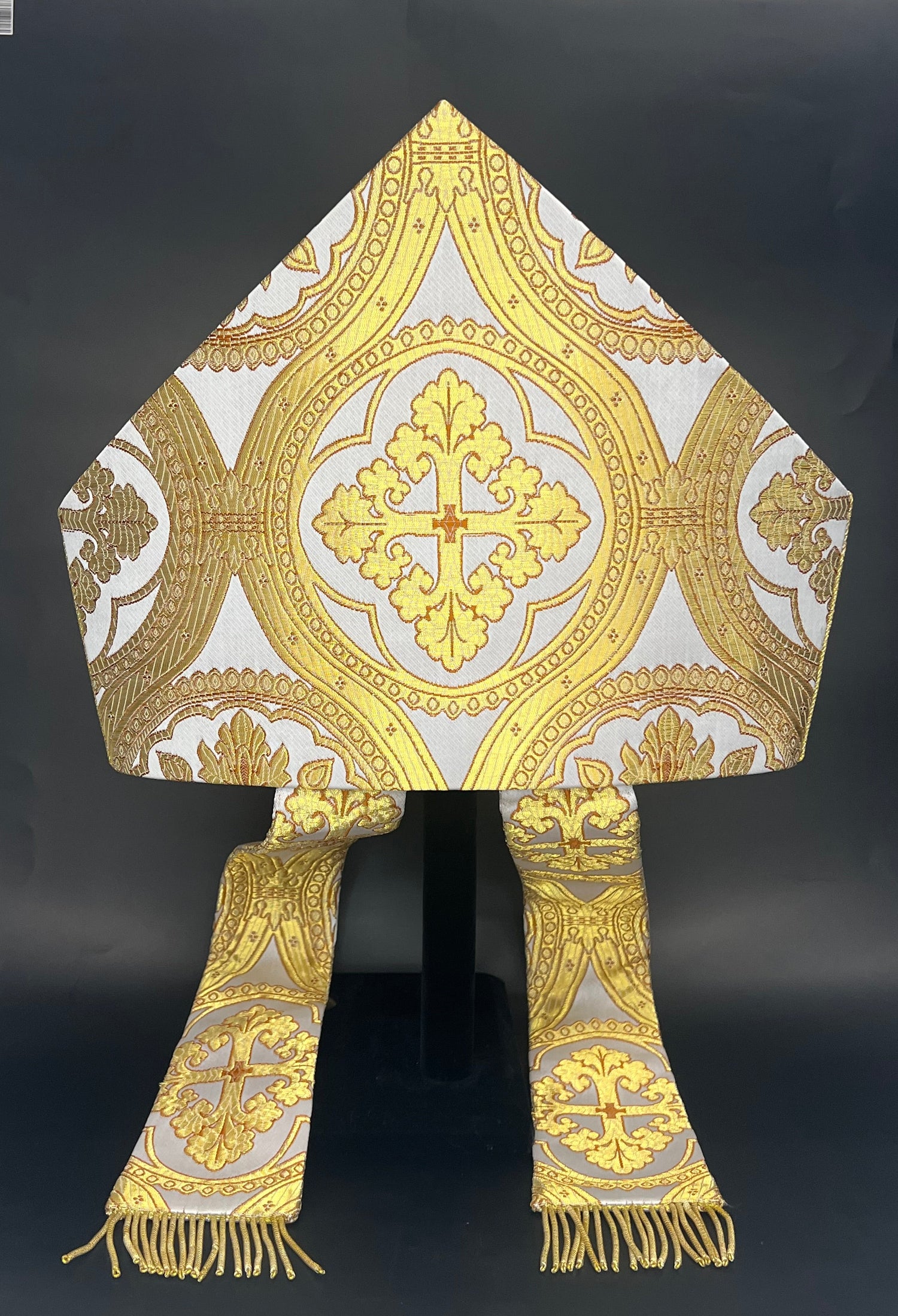 Mitre Verona White/Gold - JG115-6400WG