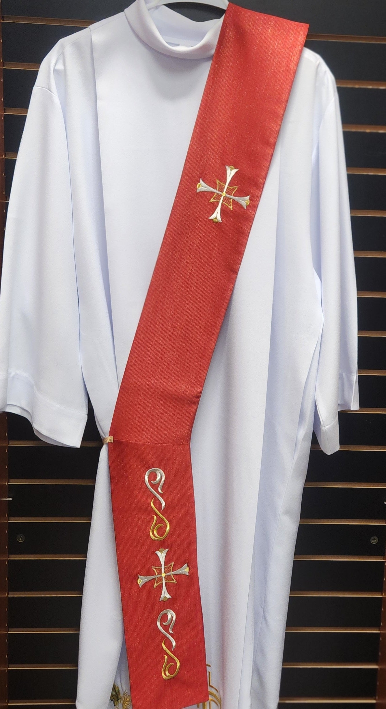 Red Deacon Stole - SO659DSR