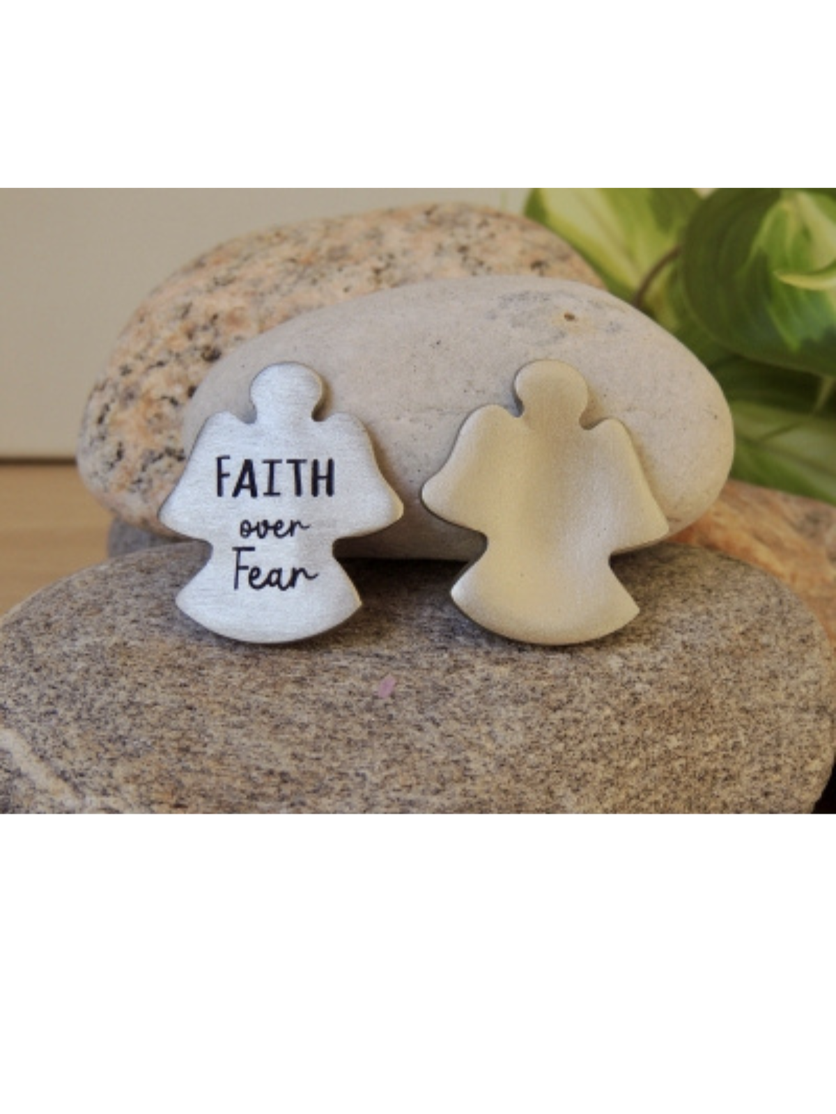 Angel Thumb Stones - GETS1005