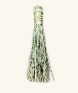 Natural Corn Broom Sprinkler - MV9305N