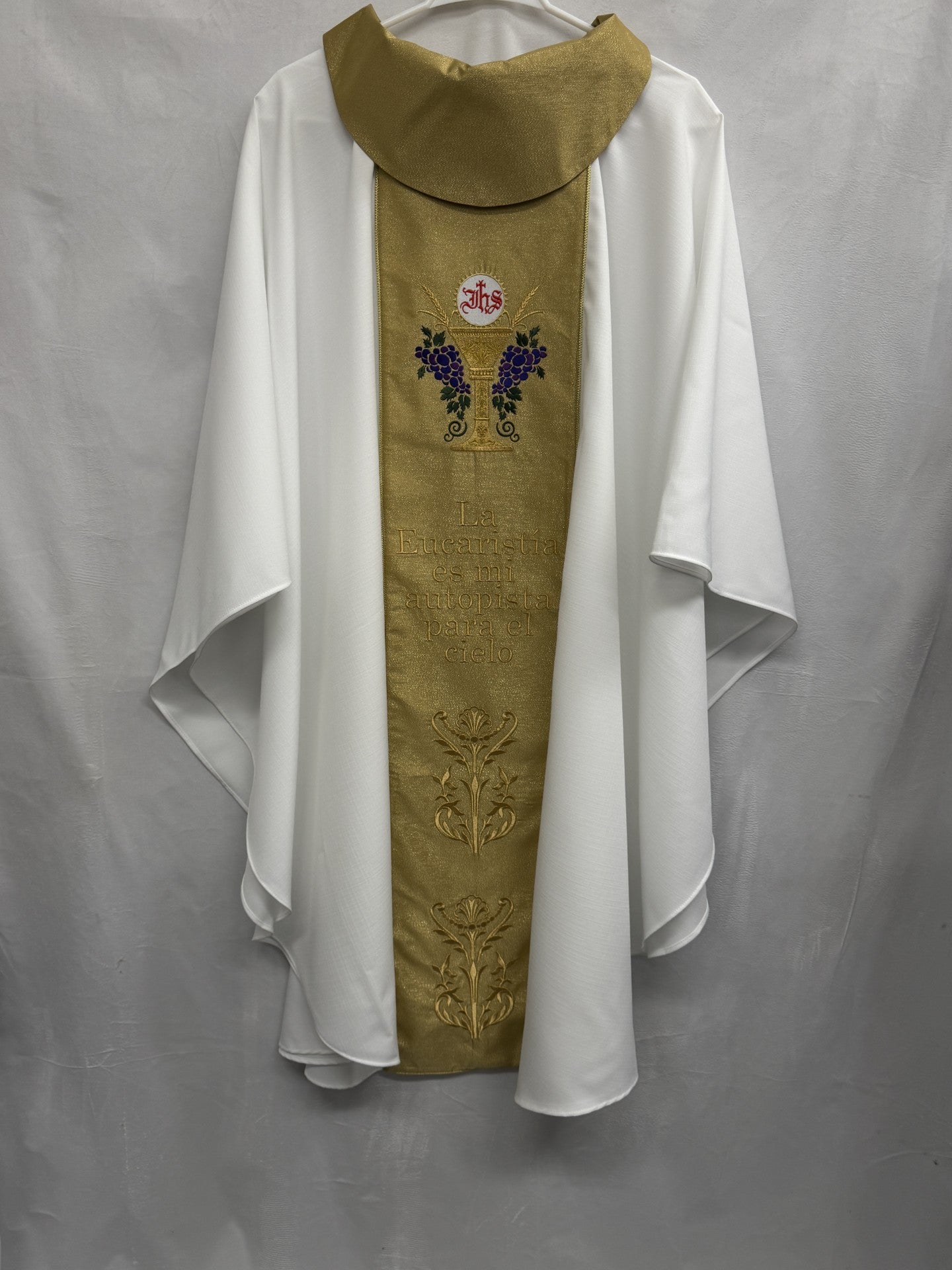 SL-CHASUBLE- ST. Carlo Acutis Chasuble