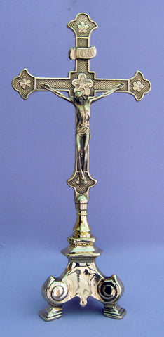 Standing Crucifix in brass - ZW306L