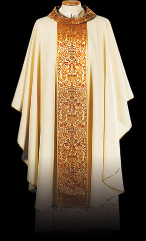 White with Gold Pattern Chasuble - MK65/040136