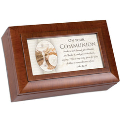 Petite Woodgrain Music Box First Communion- GPPMWGGRACE